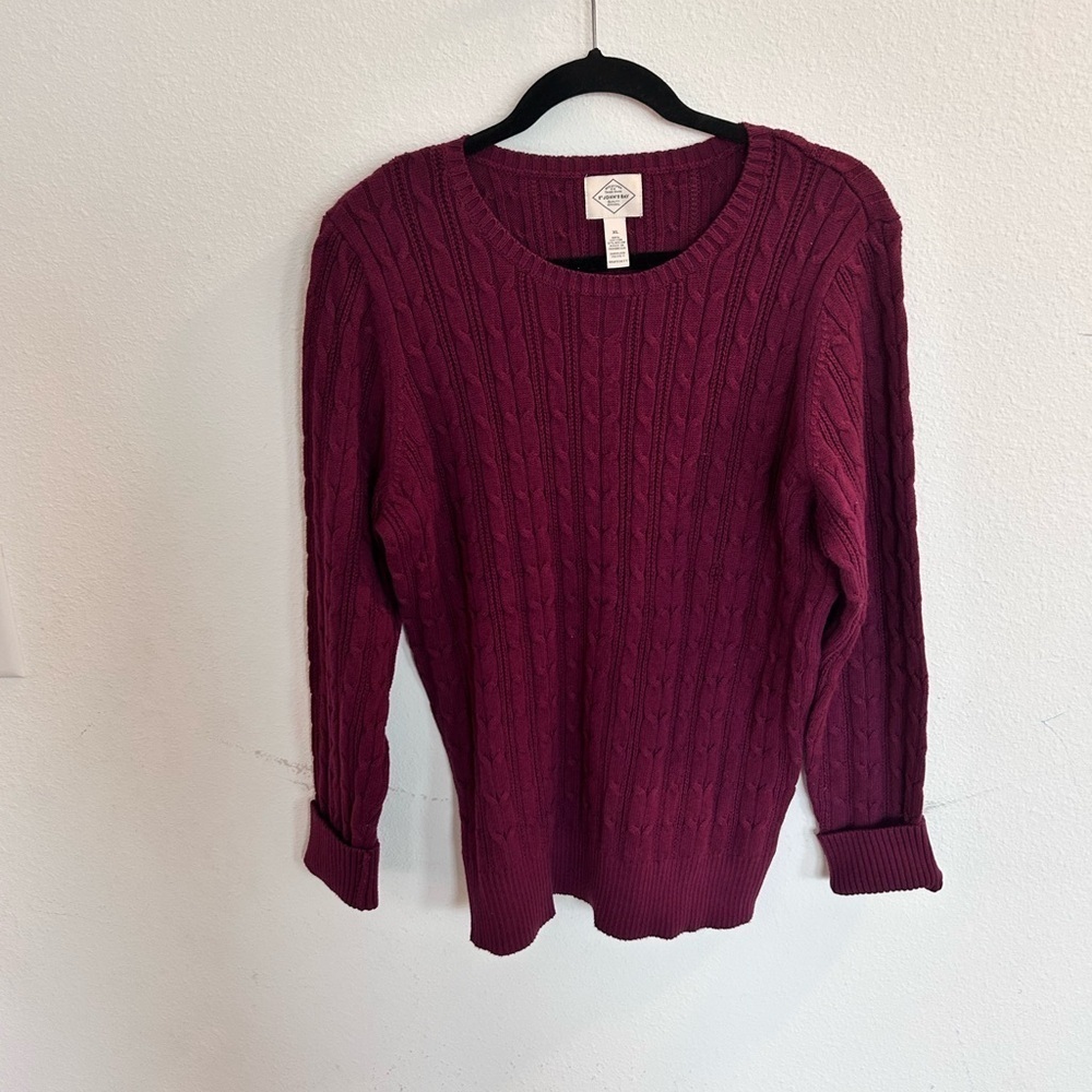 St John’s Bay Burgundy Crew Neck Sweater

Size XL
NWOT